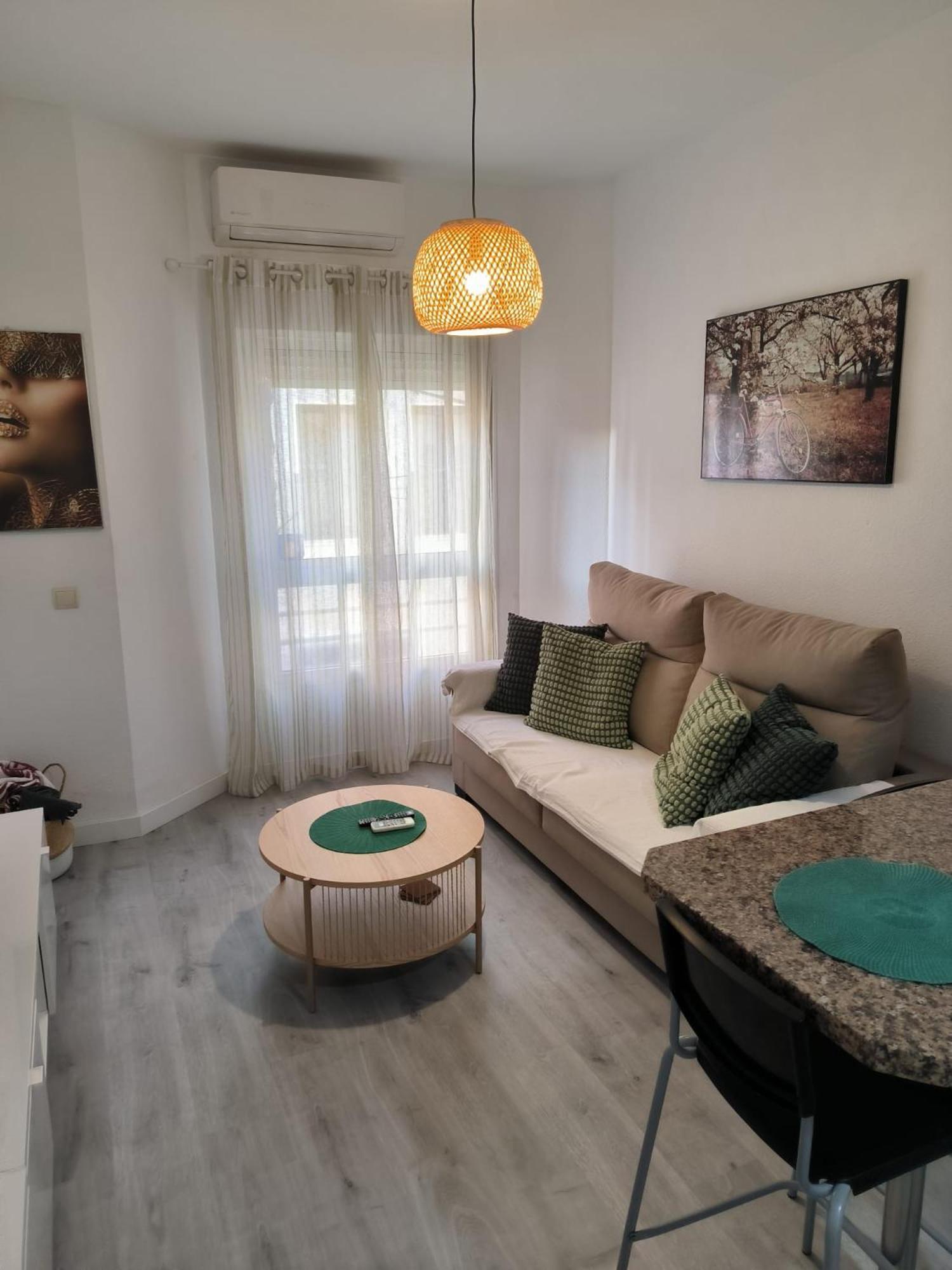 Acogedor Apartamento Cerca Del Centro Historico De Málaga Kültér fotó